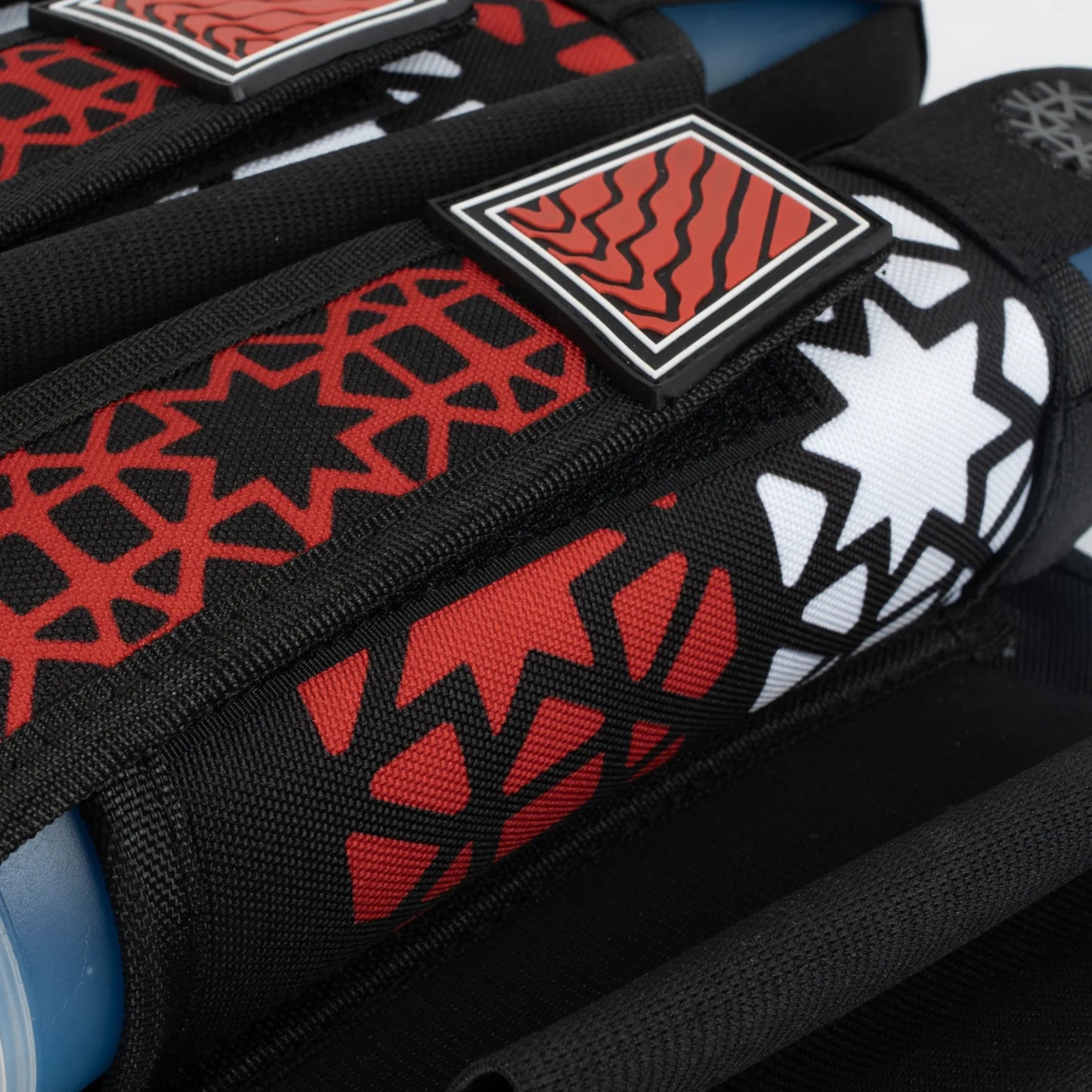 HORMESIS Red and White Oblique Harness 4+7 Harness (30 Made)