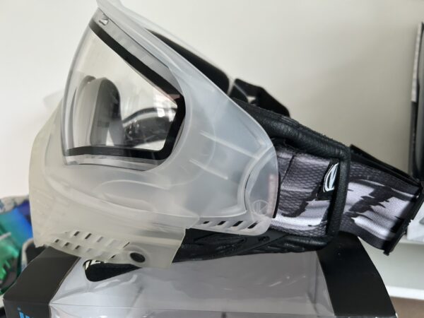 VIRTUE VIO XS II PAINTBALL MASK - CLEAR (Used Twice 9.5/10) - Image 6